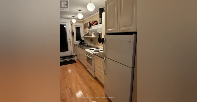 190 James Street, Ottawa, ON, K1R 5M7 - 2