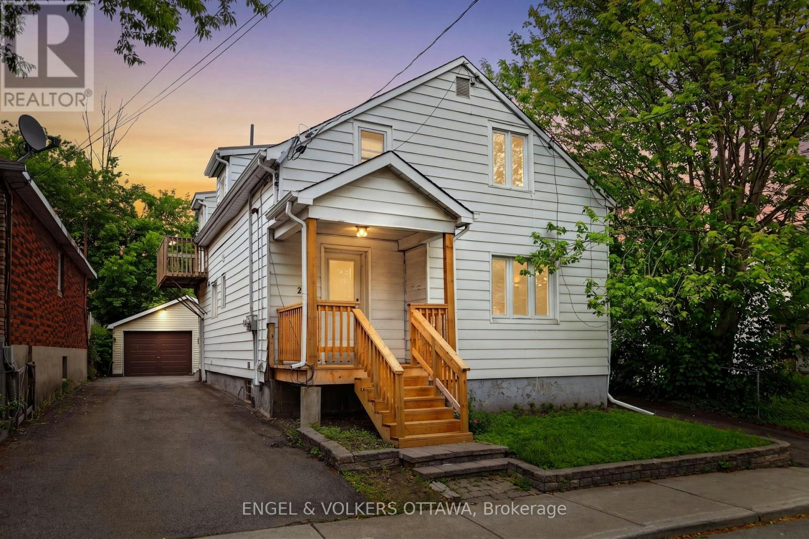 267 Granville Street, Ottawa, ON, K1L 6Z3