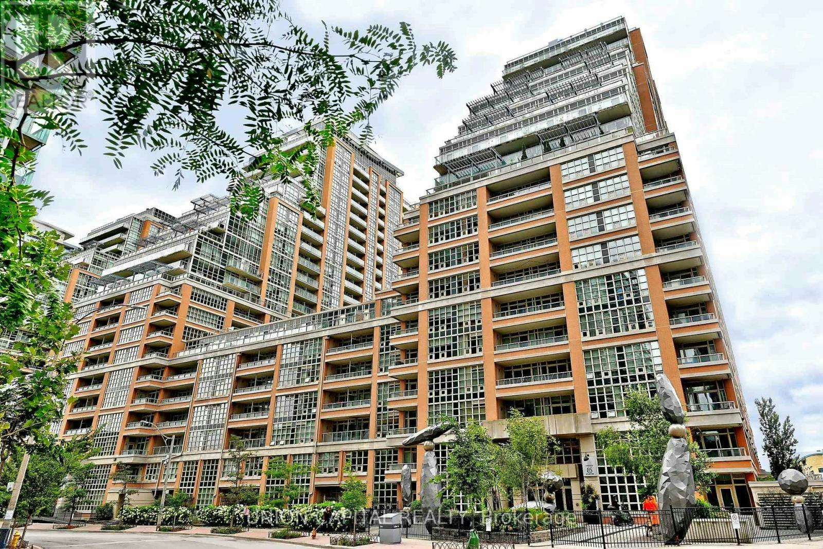 616-85 Liberty Street EAST, Toronto, ON, M6K 3R4