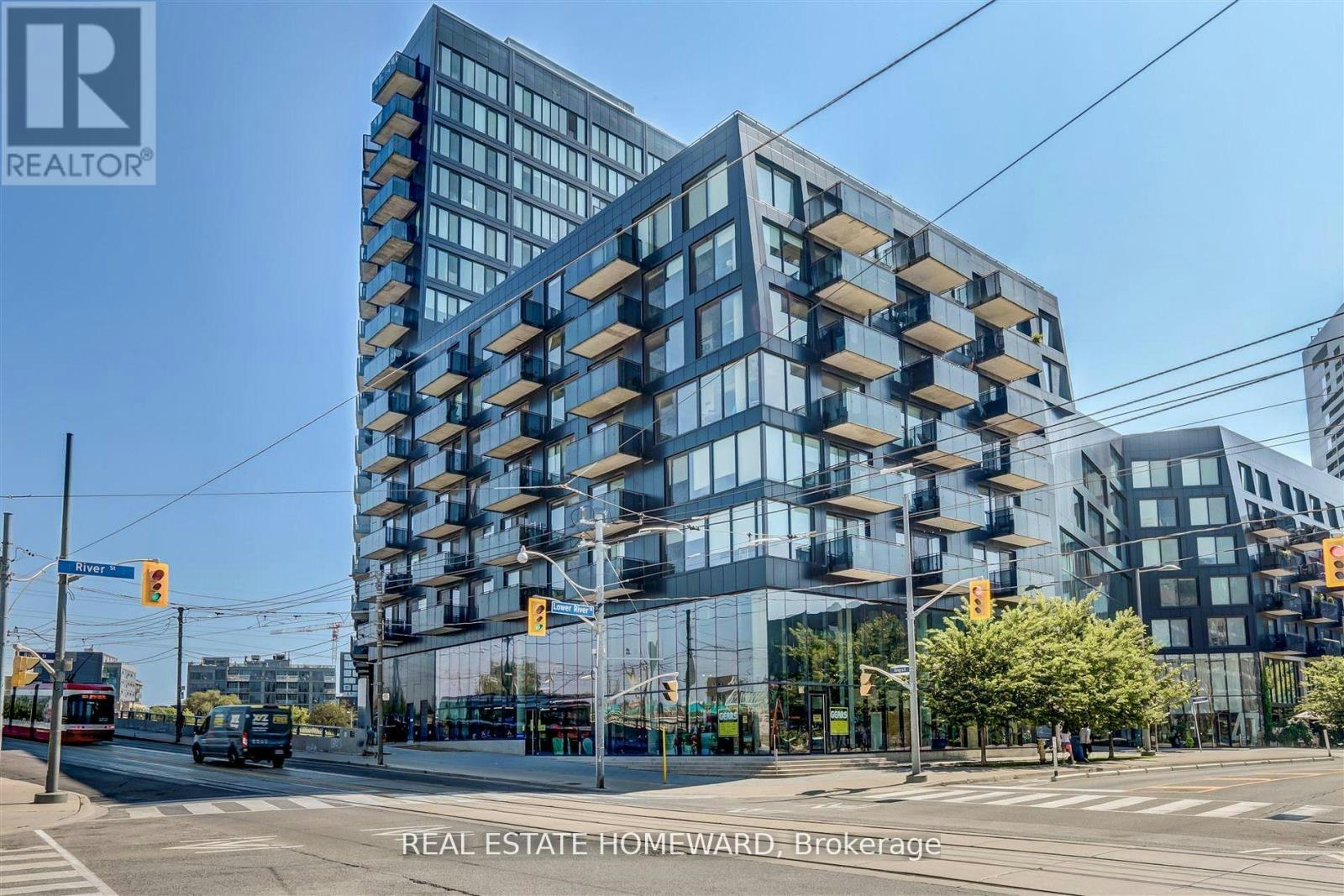 817-51 Trolley Crescent, Toronto, ON, M5A 0E9