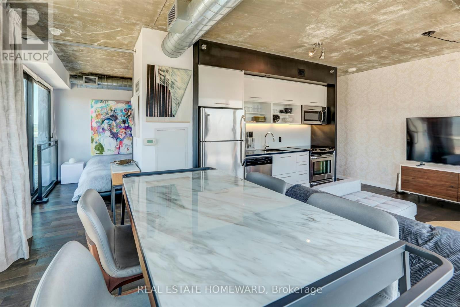 817-51 Trolley Crescent, Toronto, ON, M5A 0E9 - 12