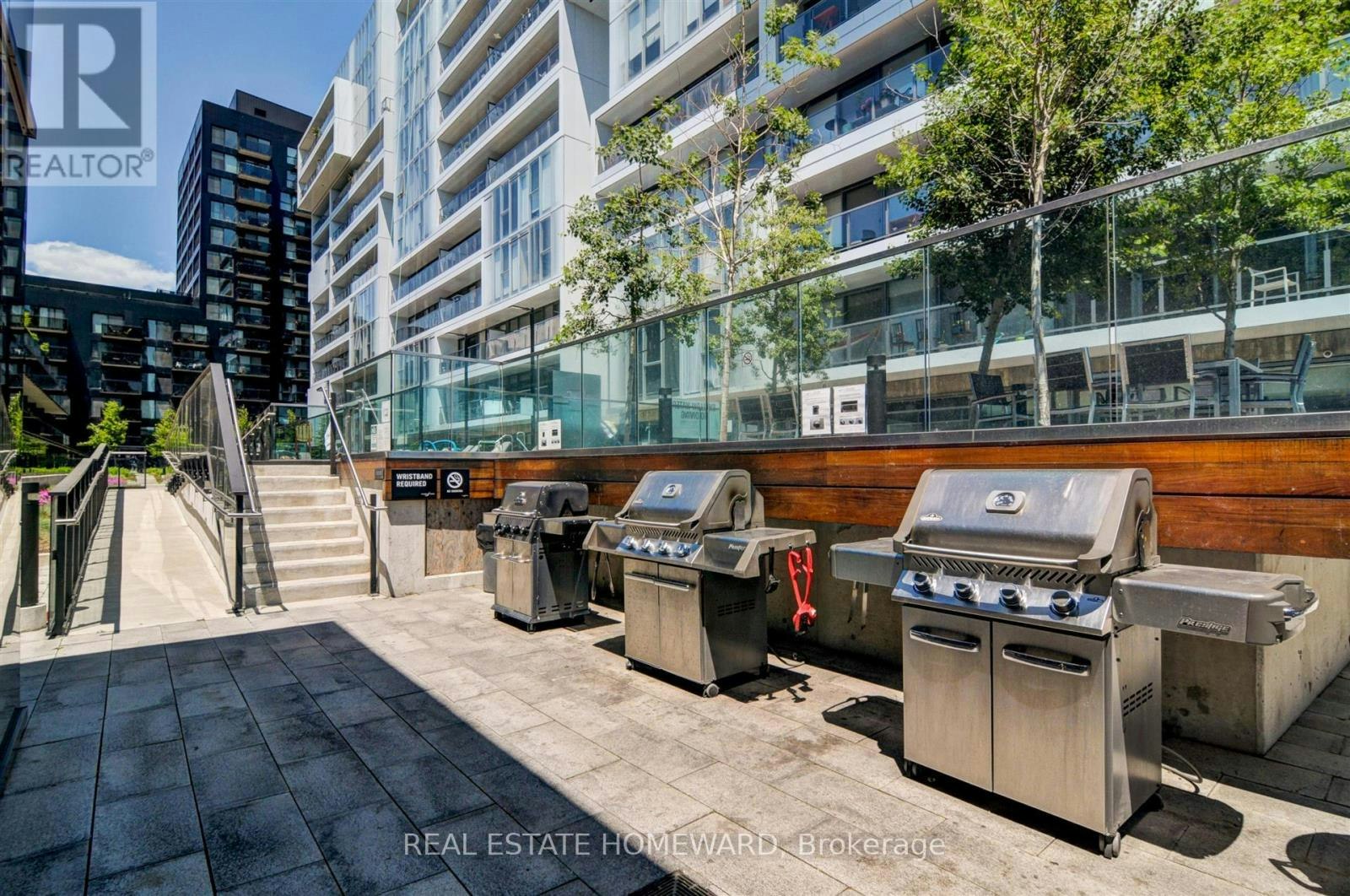 817-51 Trolley Crescent, Toronto, ON, M5A 0E9 - 33