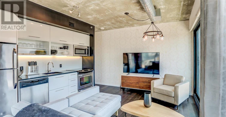 817-51 Trolley Crescent, Toronto, ON, M5A 0E9 - 5