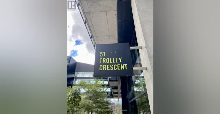 817-51 Trolley Crescent, Toronto, ON, M5A 0E9 - 3