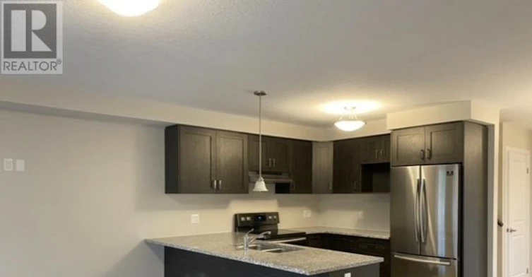 206 Sedgewood Street, Kitchener, ON, N2P 0J5 - 4
