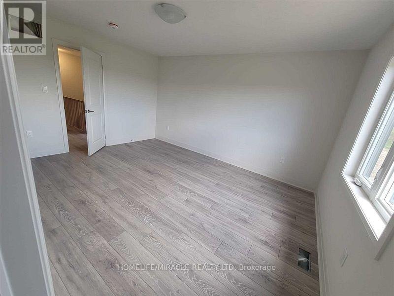 50 Middleton Street, Kintore, ON, N0M 2M0 - 4