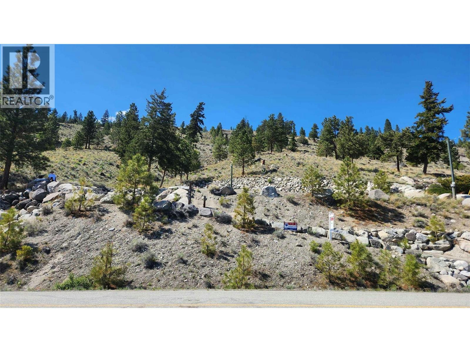 6461 Monck Park Road - 4