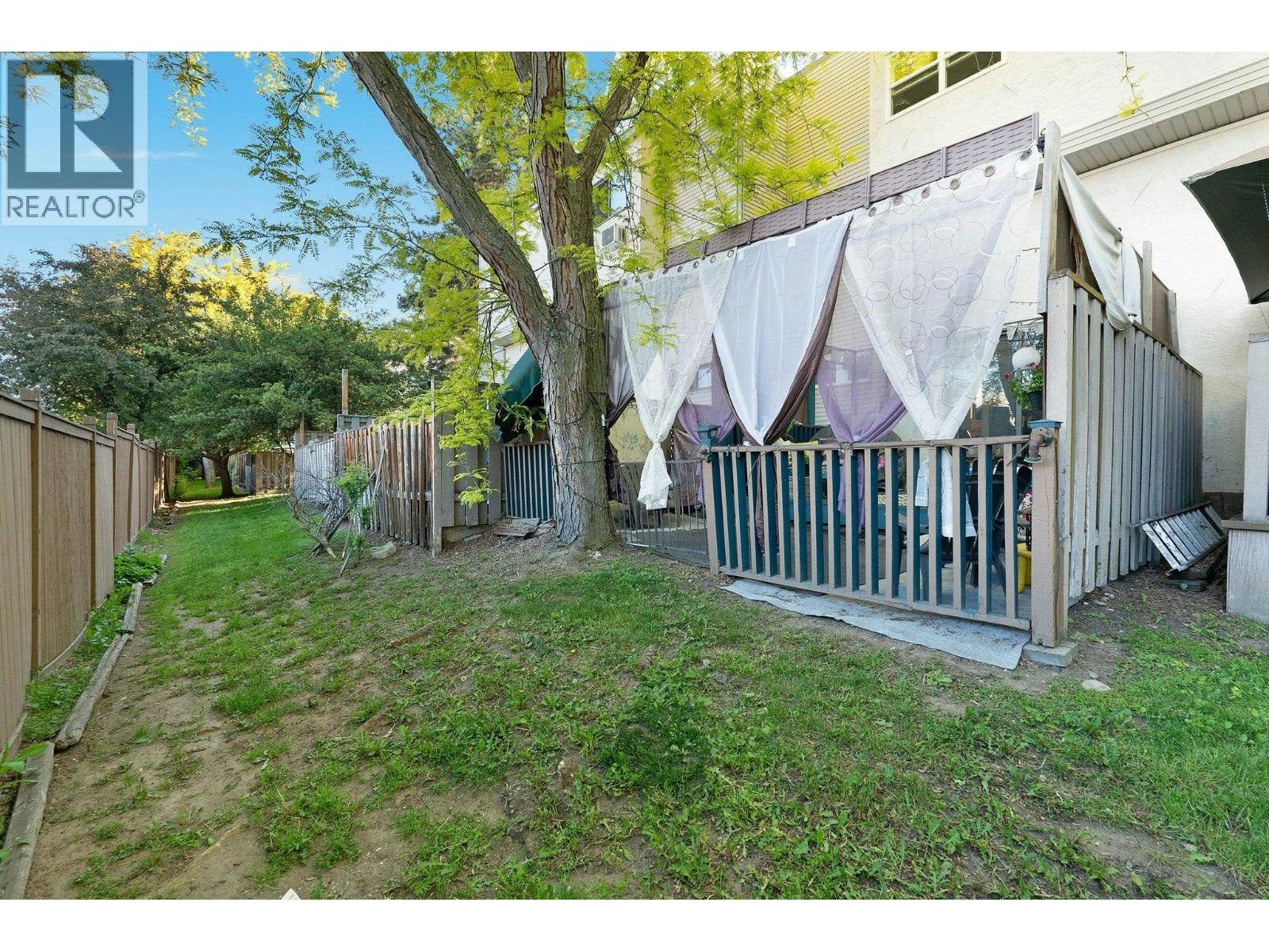 24-1985 Burtch Road, Kelowna, BC, V1Y 4B4 - 30