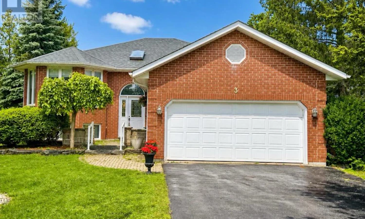3 Governors Drive