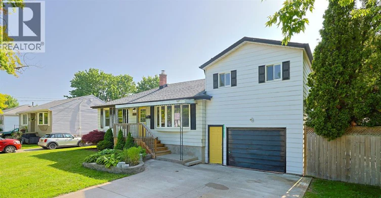 898 Grandview Avenue, Sarnia, ON, N7V 3X2