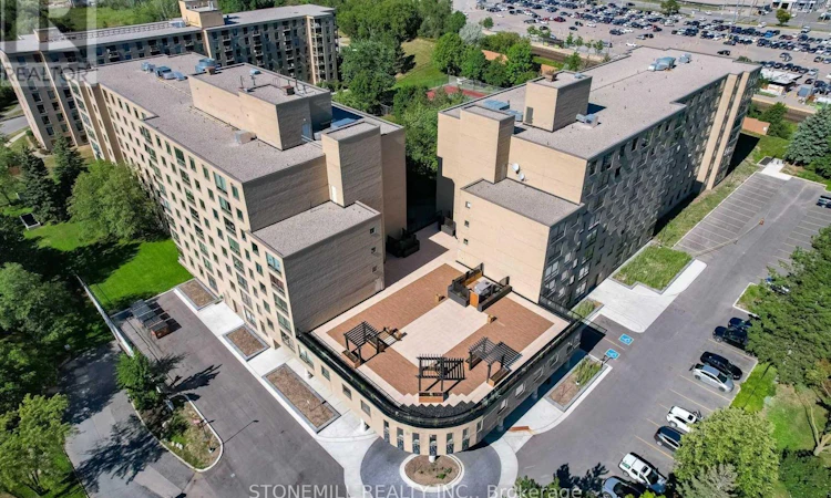 814-326 Major Mackenzie Drive E