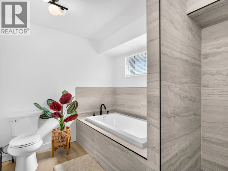 20328 Dale Drive, Maple Ridge, BC, V2X 8V6 - 24