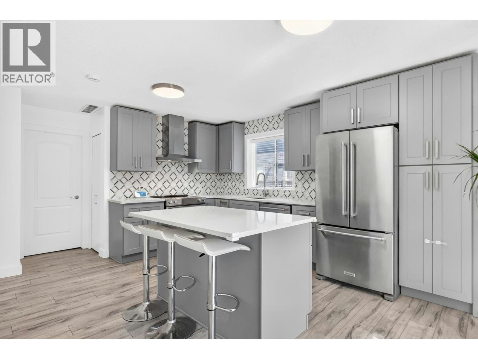 20328 Dale Drive, Maple Ridge, BC, V2X 8V6 - 8