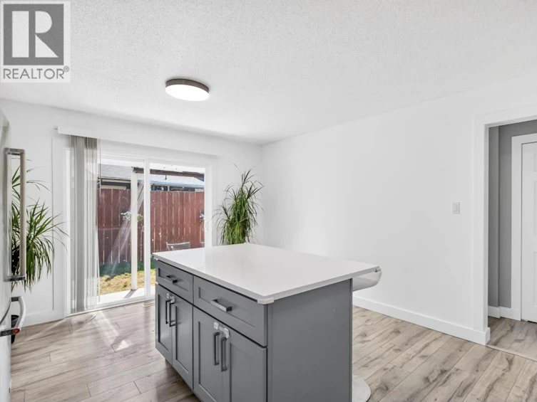 20328 Dale Drive, Maple Ridge, BC, V2X 8V6 - 10