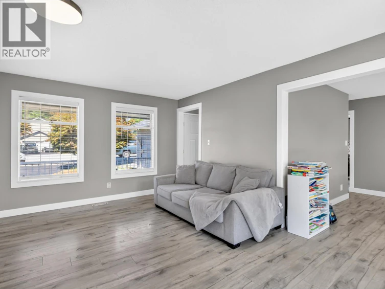 20328 Dale Drive, Maple Ridge, BC, V2X 8V6 - 16