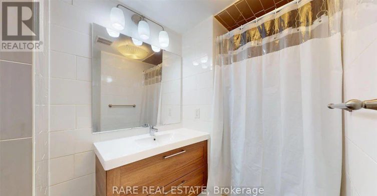 1-8 Balsam Avenue N, Hamilton, ON, L8L 6Y2 - 11