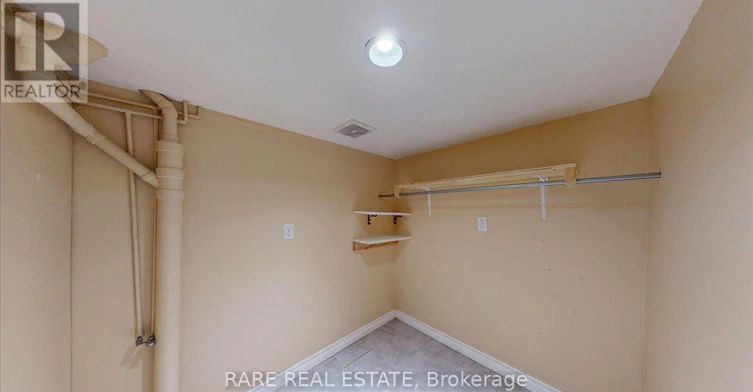 1-8 Balsam Avenue N, Hamilton, ON, L8L 6Y2 - 28