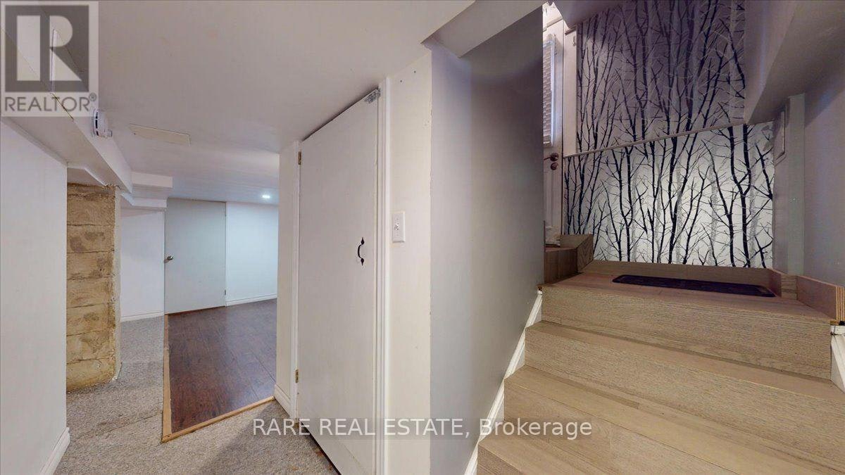 1-8 Balsam Avenue N, Hamilton, ON, L8L 6Y2 - 19
