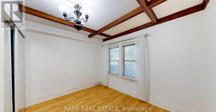 1-8 Balsam Avenue N, Hamilton, ON, L8L 6Y2 - 12