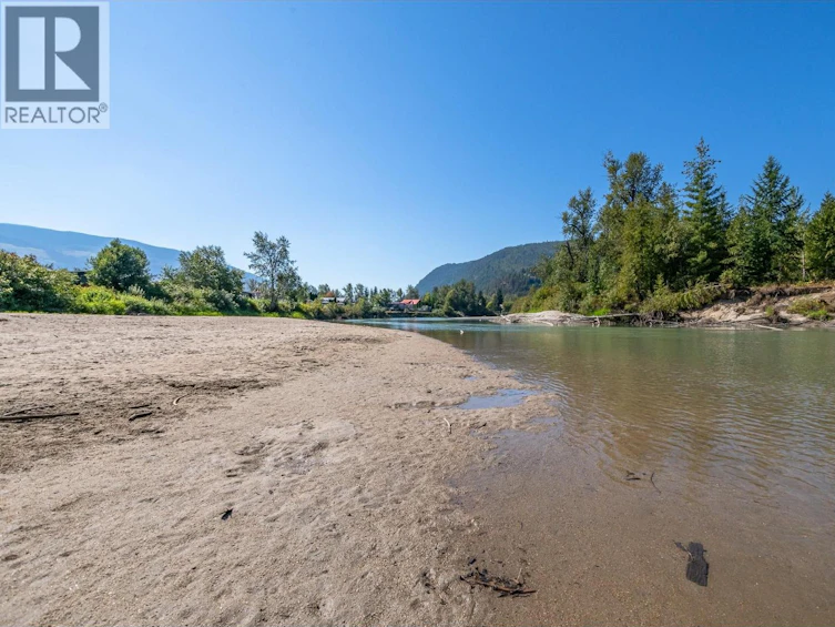 30-1383 Silver Sands Road, Sicamous, BC, V0E 2V4 - 14