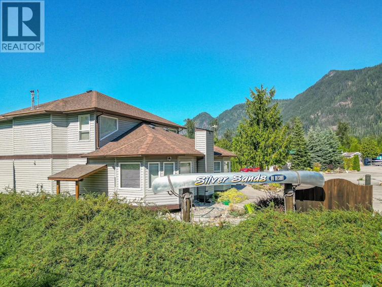 30-1383 Silver Sands Road, Sicamous, BC, V0E 2V4 - 48