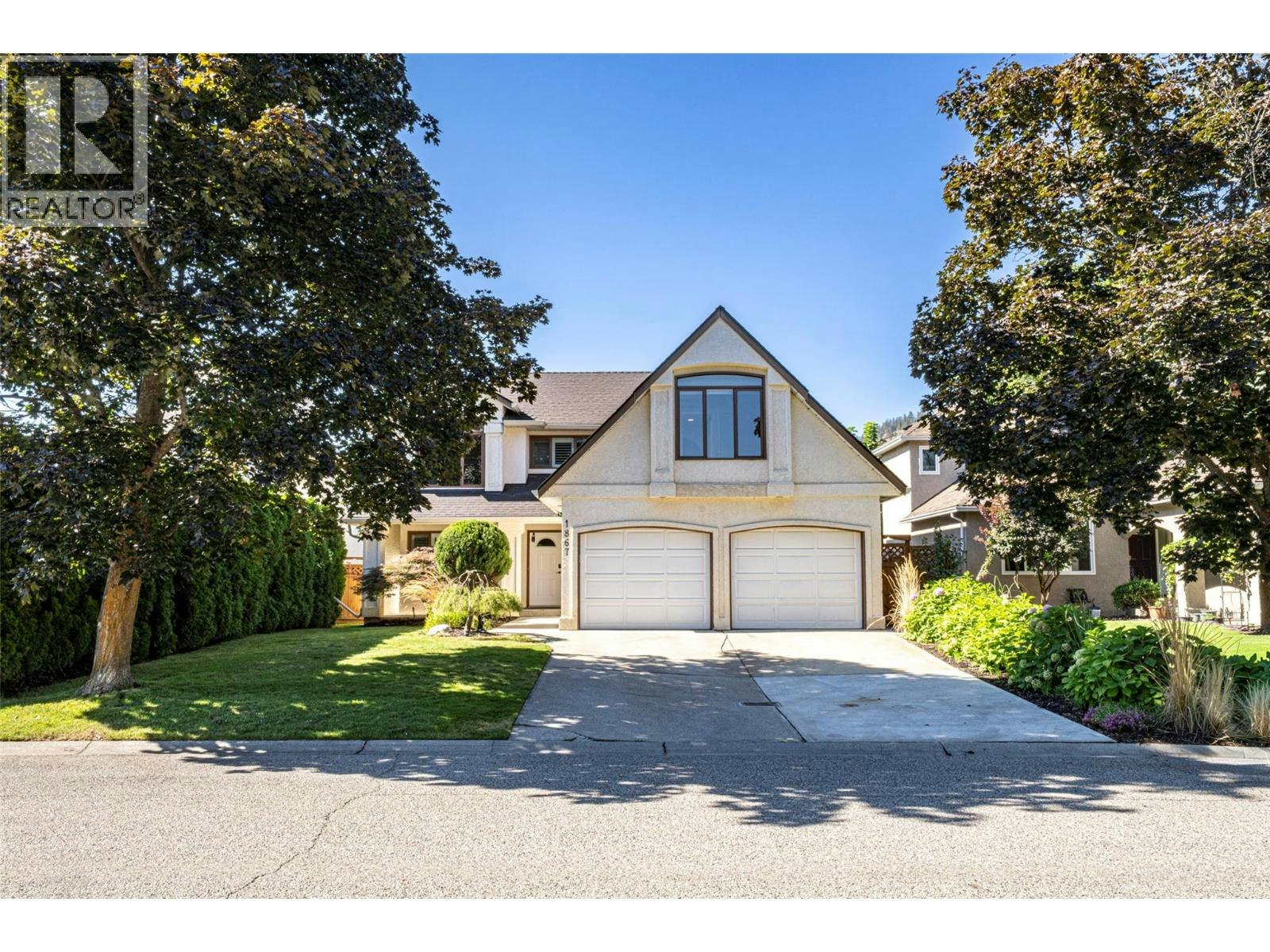 1867 Portland Avenue, Kelowna, BC, V1V 1R9