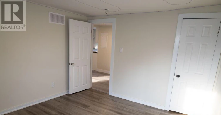 3-103 Ritson Road S, Oshawa, ON, L1H 5H1 - 11