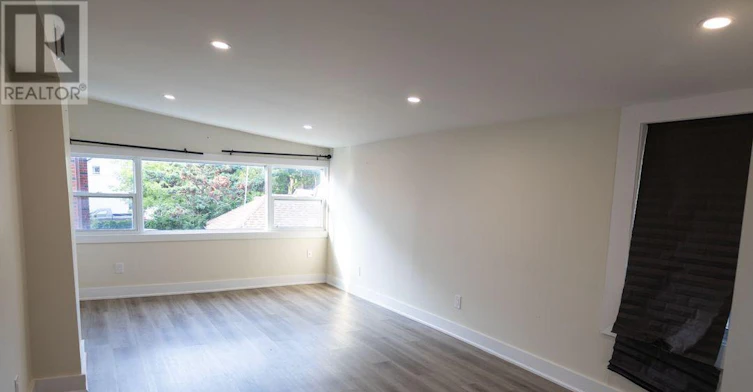 3-103 Ritson Road S, Oshawa, ON, L1H 5H1 - 2