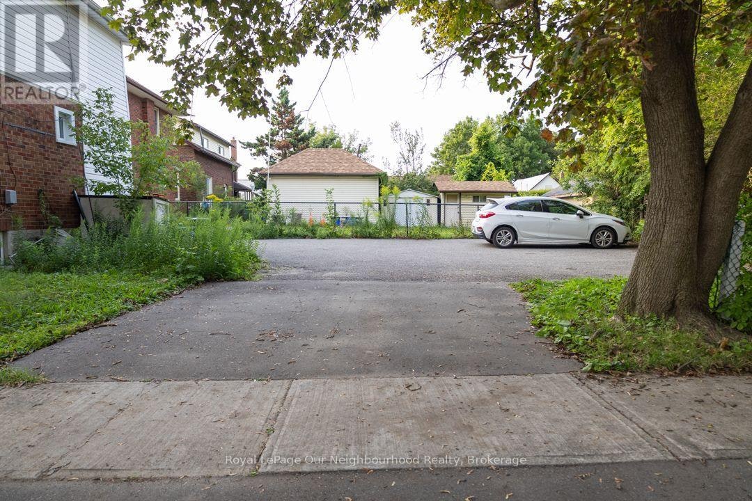 3-103 Ritson Road S, Oshawa, ON, L1H 5H1 - 20