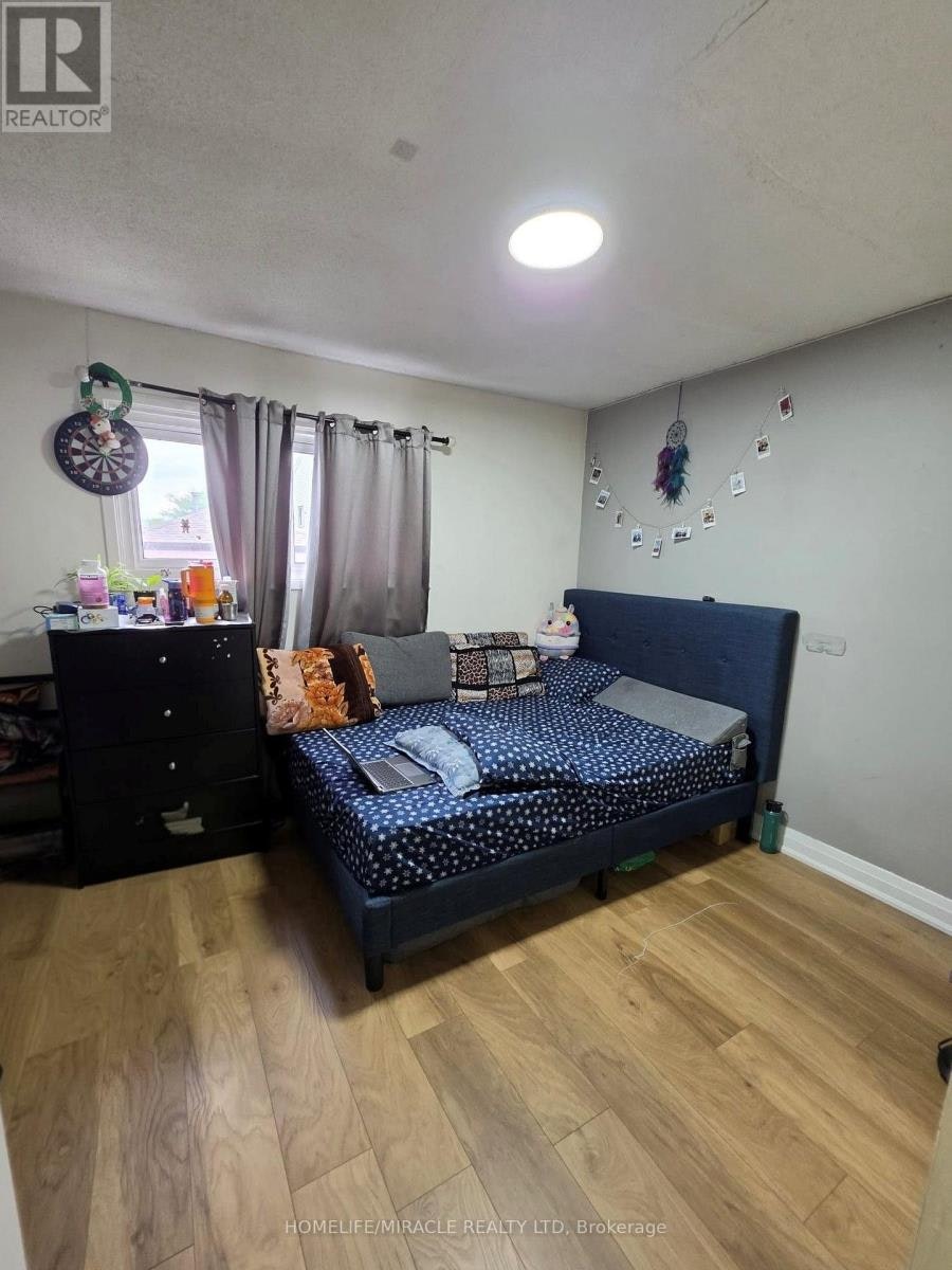 48 Glanvil Crescent, Toronto, ON, M1B 4R7 - 5