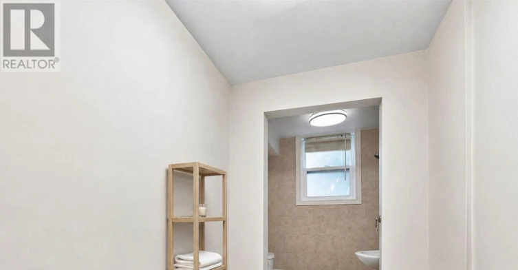 151A Evelyn Avenue, Toronto, ON, M6P 2Z6 - 9