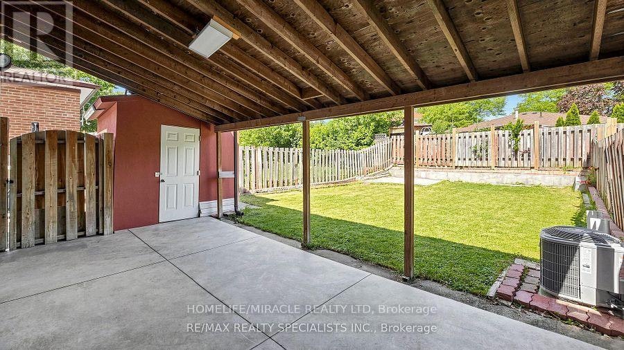 7444 Homeside Gardens Bsmt, Mississauga, ON, L4T 2A7 - 16
