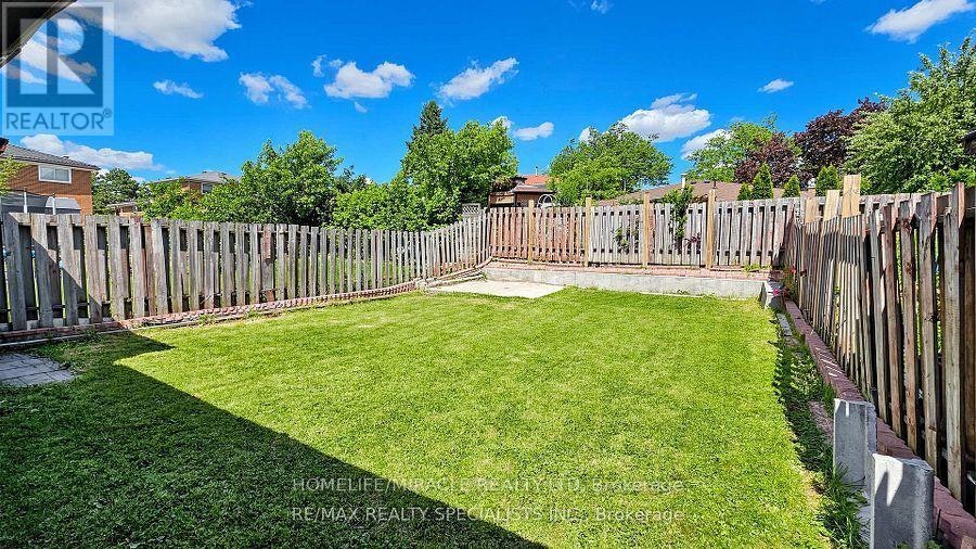 7444 Homeside Gardens Bsmt, Mississauga, ON, L4T 2A7 - 15