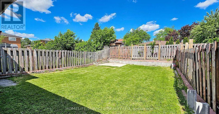 7444 Homeside Gardens Bsmt, Mississauga, ON, L4T 2A7 - 15