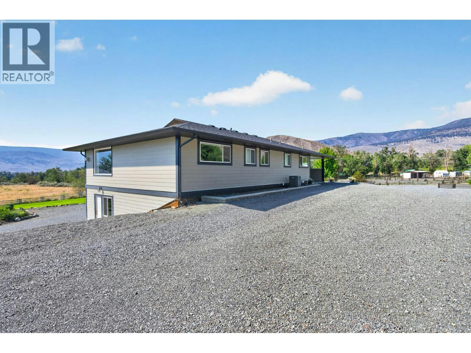 2156 Back Valley Road, Cache Creek, BC, V0K 1H0 - 37