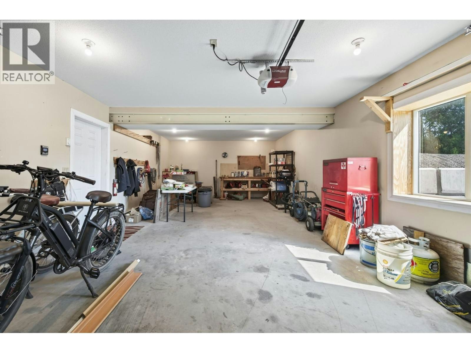 2156 Back Valley Road, Cache Creek, BC, V0K 1H0 - 36
