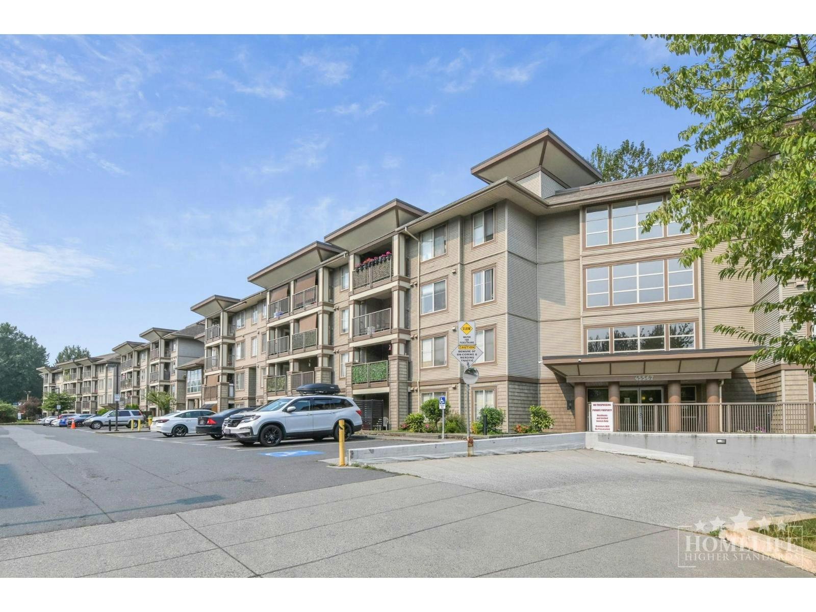 301-45567 Yale Road, Chilliwack, BC, V2P 0B2 - 2