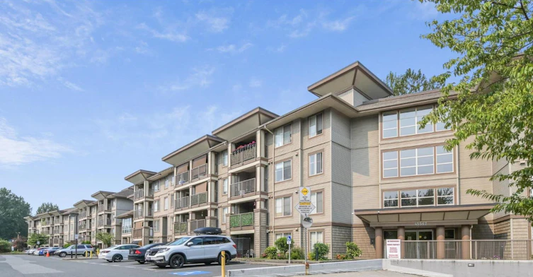 301-45567 Yale Road, Chilliwack, BC, V2P 0B2 - 2