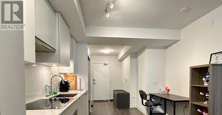 1707-99 Broadway Avenue, Toronto, ON, M4P 0E3 - 5