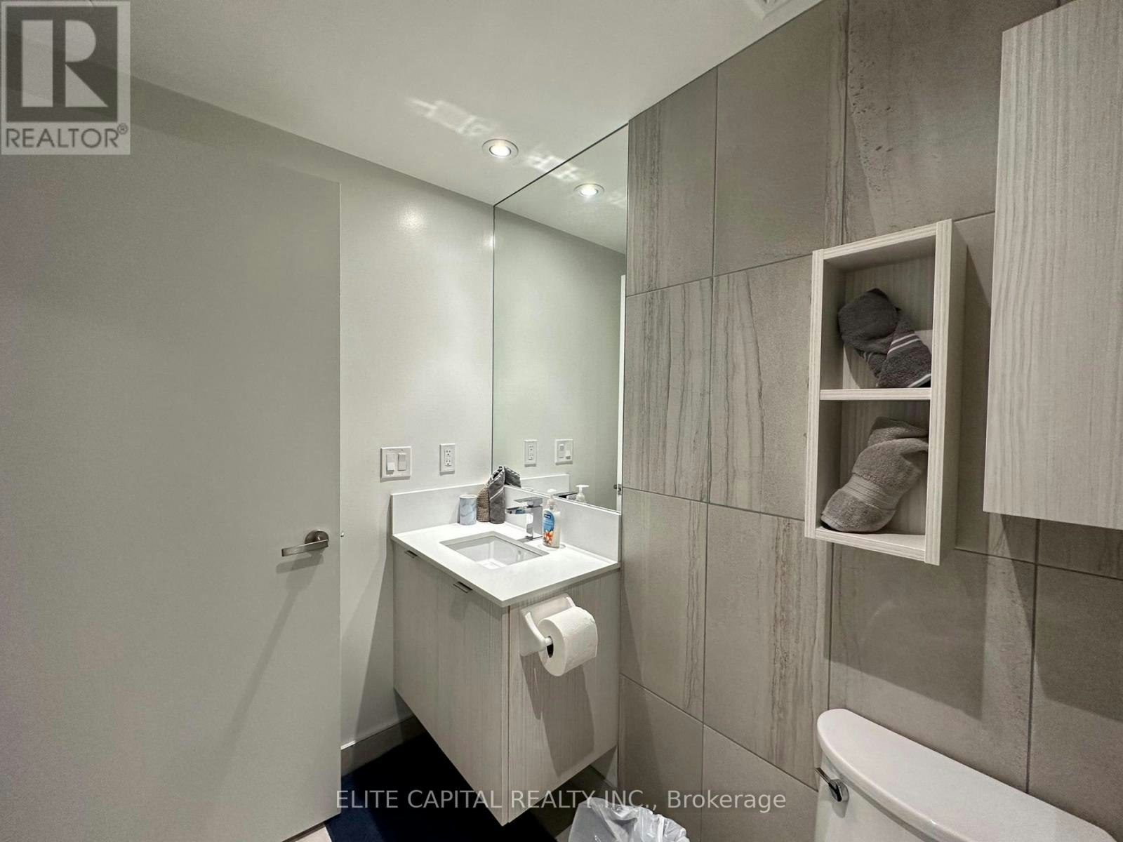 1707-99 Broadway Avenue, Toronto, ON, M4P 0E3 - 10
