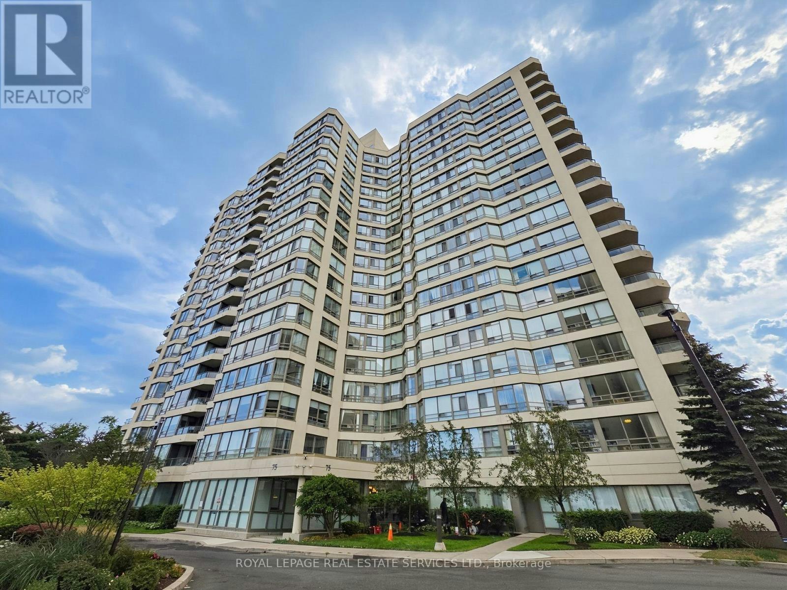 1212-75 King Street E, Mississauga, ON, L5A 4G5
