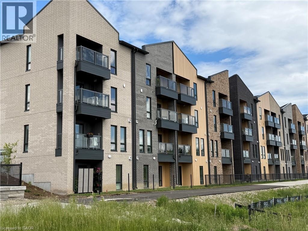 17 Reverie Way, Kitchener, ON, N2E 0K5