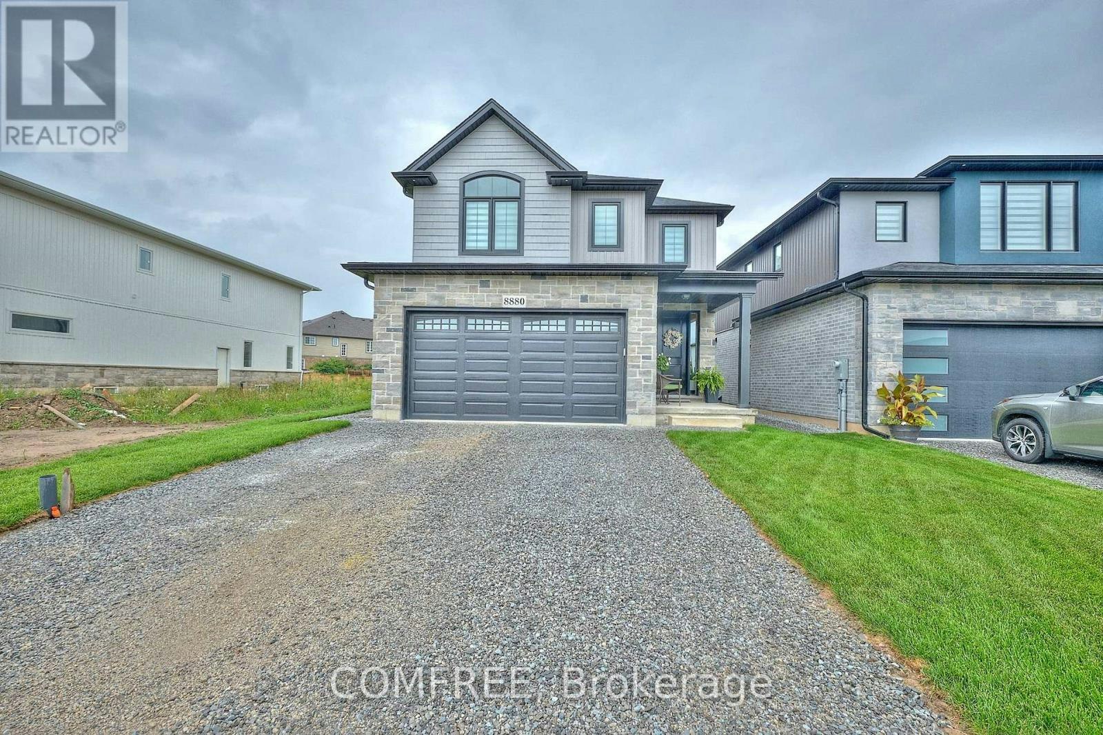 8880 Angie Drive, Niagara Falls, ON, L2H 3W8