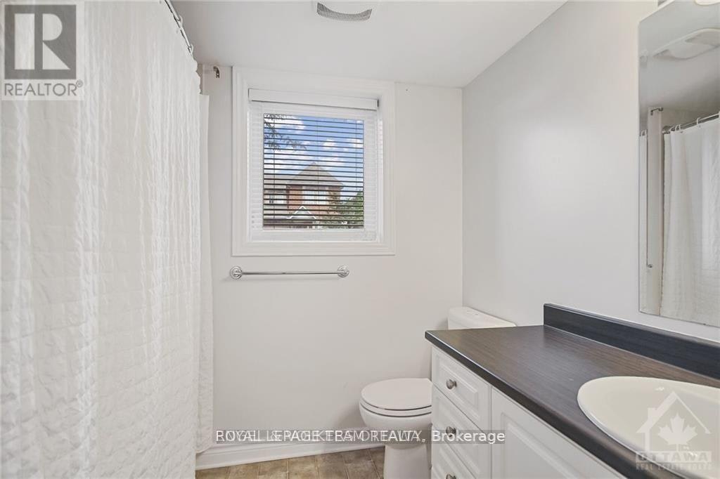 2-46 Barnstone Drive, Ottawa, ON, K2G 4R6 - 15