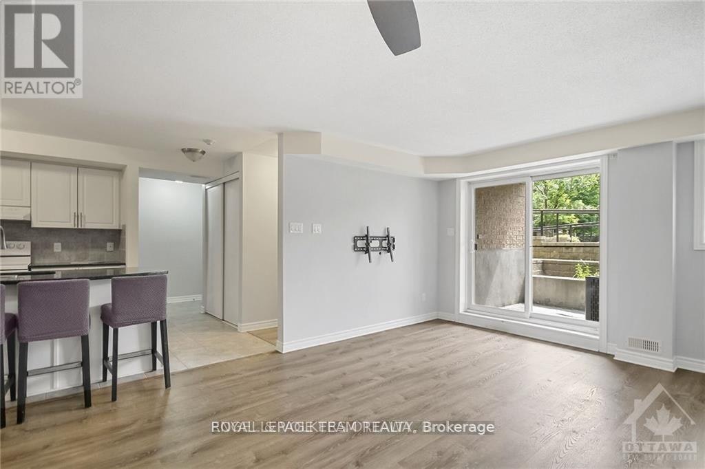2-46 Barnstone Drive, Ottawa, ON, K2G 4R6 - 6
