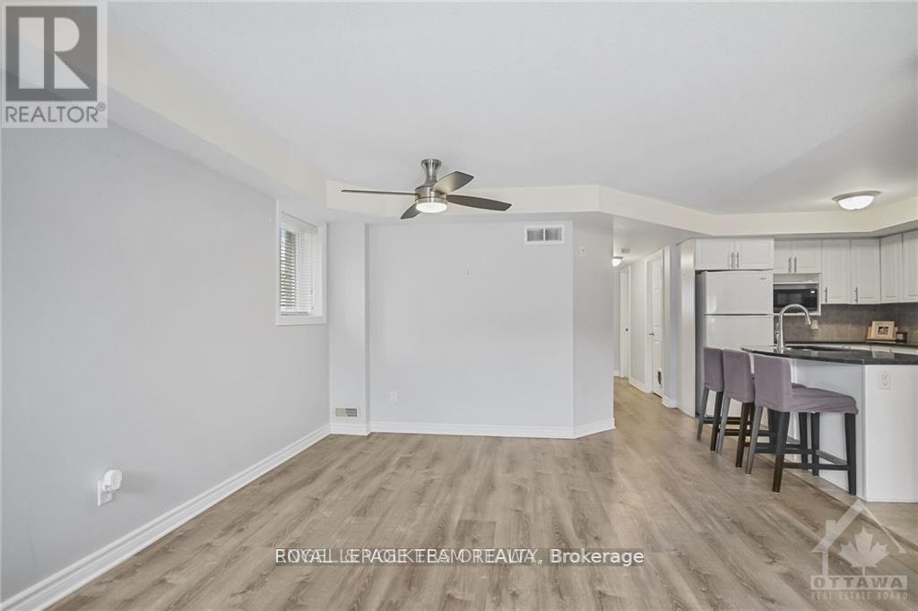 2-46 Barnstone Drive, Ottawa, ON, K2G 4R6 - 9