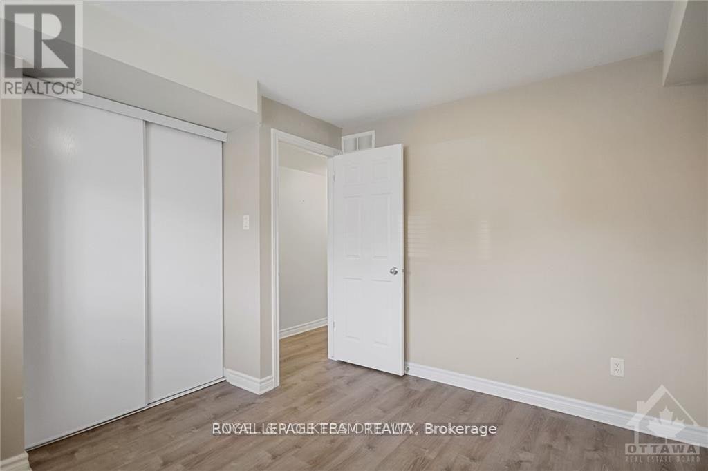 2-46 Barnstone Drive, Ottawa, ON, K2G 4R6 - 12