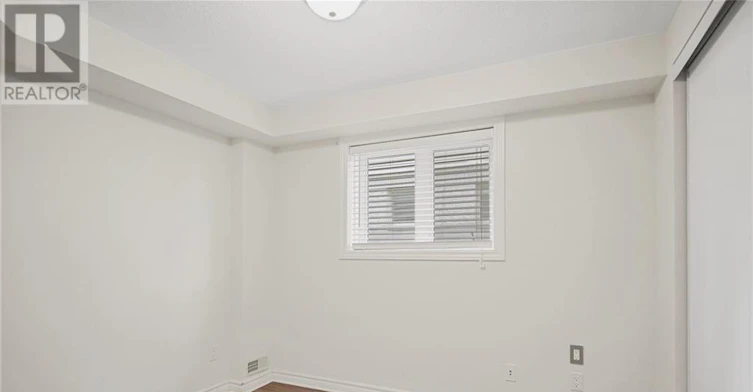 2-46 Barnstone Drive, Ottawa, ON, K2G 4R6 - 14