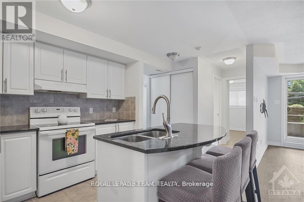 2-46 Barnstone Drive, Ottawa, ON, K2G 4R6 - 5