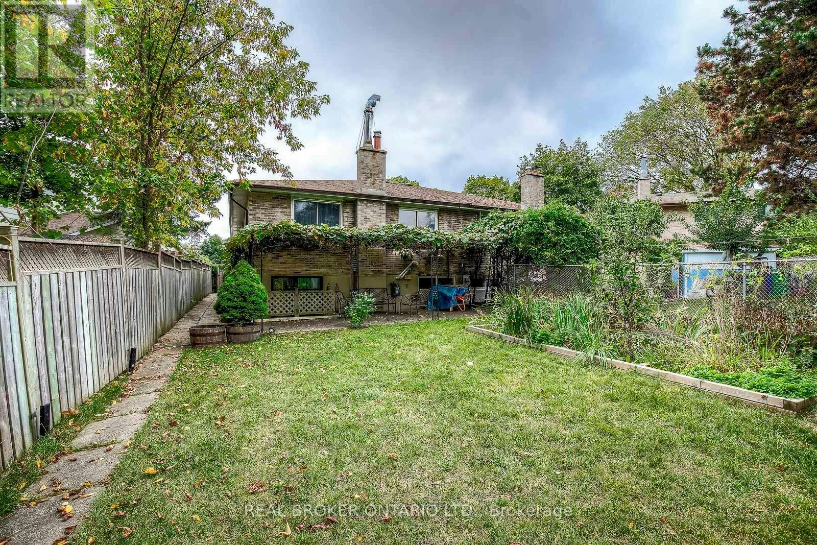 BSMT-43 Hammond Road, Mississauga, ON, L5M 2A1 - 10